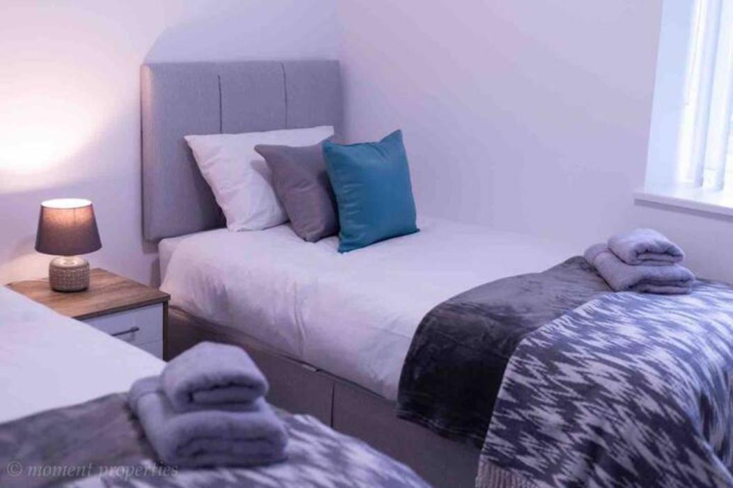 Entire Property Luton 2 Bedroom Apartment Home From Home Great Location Ngoại thất bức ảnh
