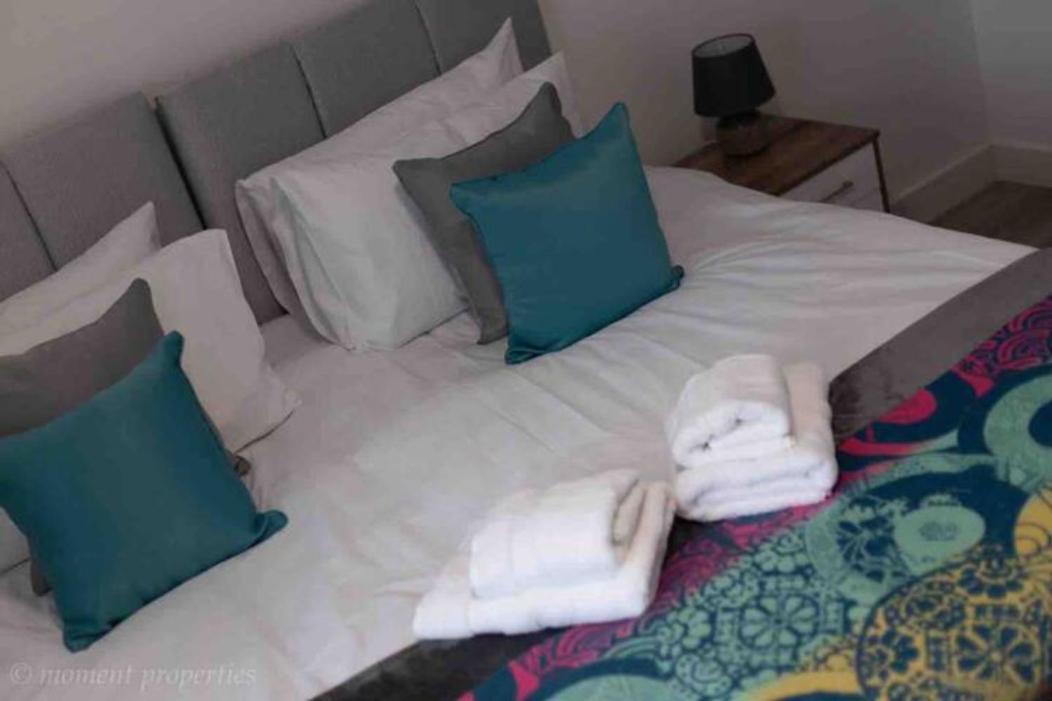 Entire Property Luton 2 Bedroom Apartment Home From Home Great Location Ngoại thất bức ảnh