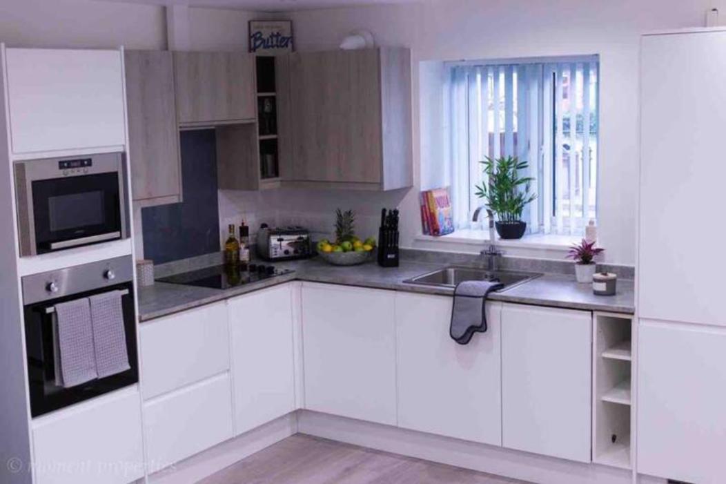Entire Property Luton 2 Bedroom Apartment Home From Home Great Location Ngoại thất bức ảnh